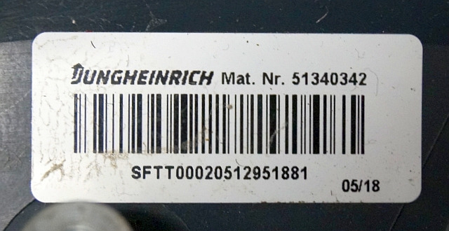 Jungheinrich 51340342 | Rijschakelaar control handle for ERE120-225 with folding - Electrical system for Material handling equipment: picture 3 Jungheinrich 51340342 | Rijschakelaar control handle for ERE120-225 with folding - Electrical system for Material handling equipment: picture 3