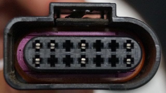 Jungheinrich 51601358 | Dashboard including 51350394 switch emergency disconnect - Dashboard for Material handling equipment: picture 3 Jungheinrich 51601358 | Dashboard including 51350394 switch emergency disconnect - Dashboard for Material handling equipment: picture 3