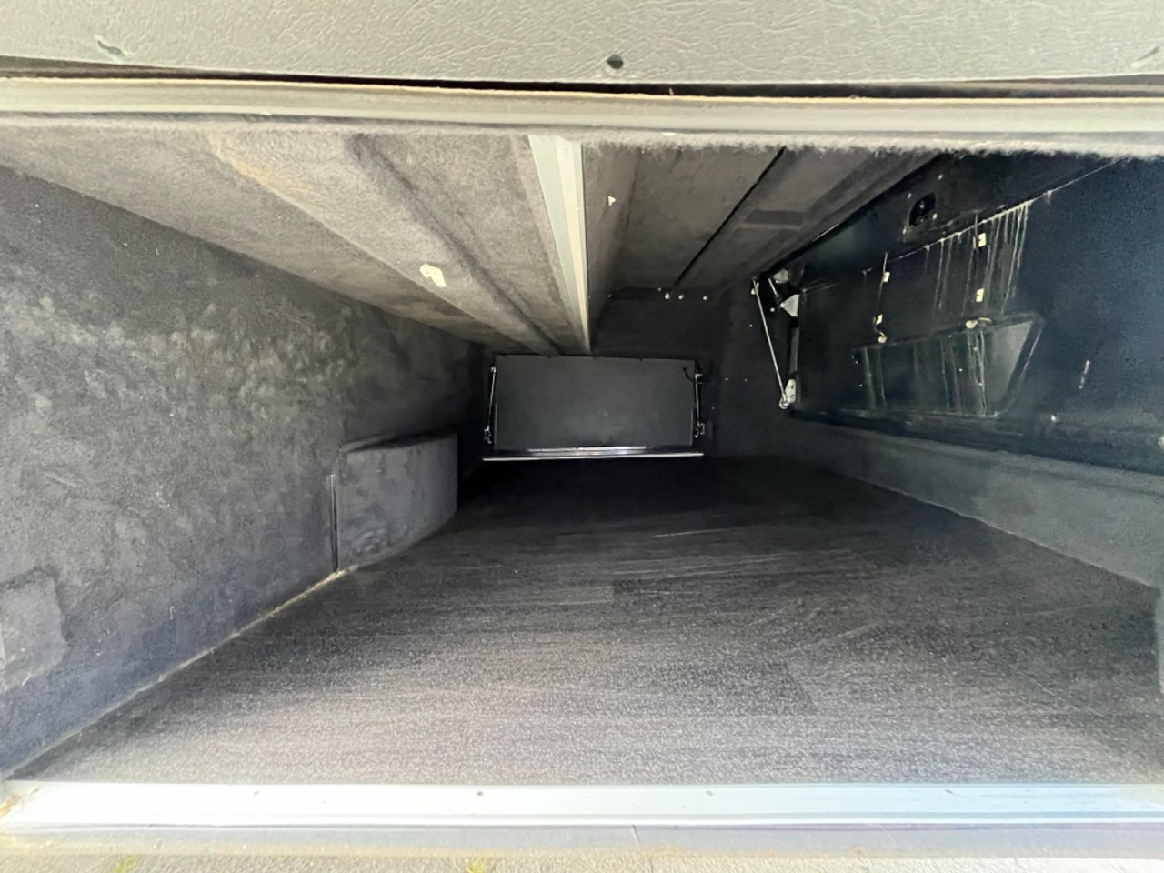 Coach Mercedes-Benz Sprinter 519 HIGH DECK/ 3.0 V6 /LUXURY Bus/ 6.8t: picture 11