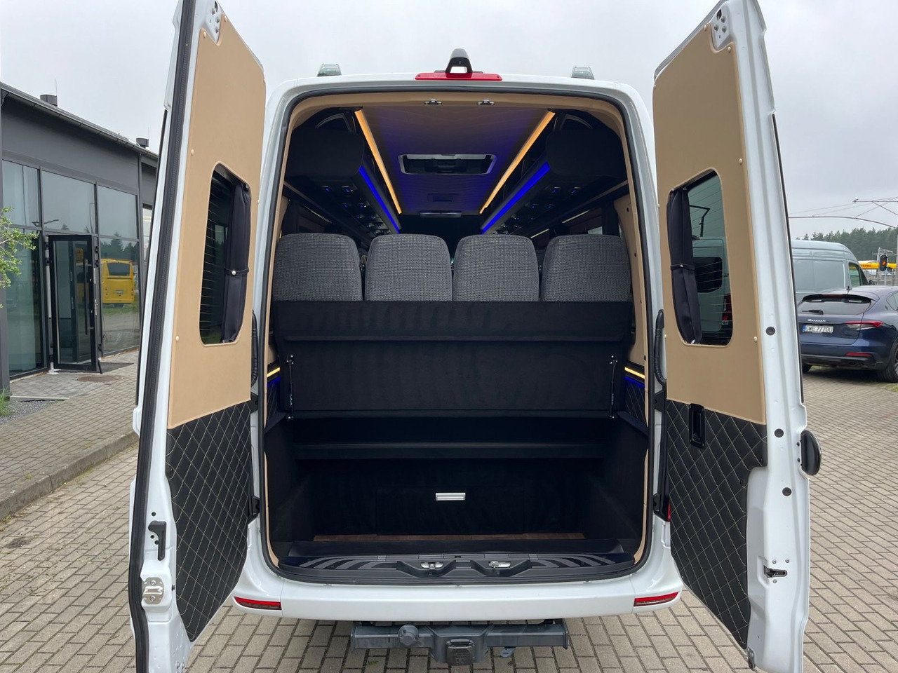 Minibus, Passenger van Mercedes-Benz Sprinter 519 TOURIST XL / 21 to 24 Seats / NEW!: picture 9