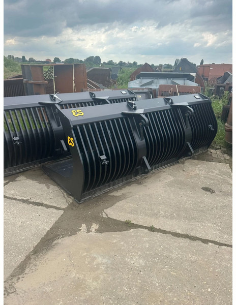 Eurosteel Puinbak met inlegschaal, 2600 liter, ongebruikt - Bucket for Construction machinery: picture 1 Eurosteel Puinbak met inlegschaal, 2600 liter, ongebruikt - Bucket for Construction machinery: picture 1