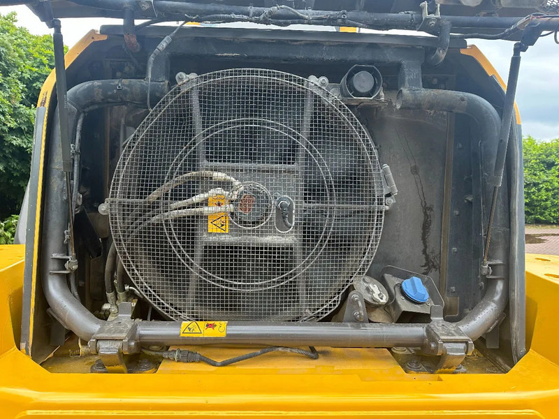 Wheel loader Volvo L120 H: picture 11