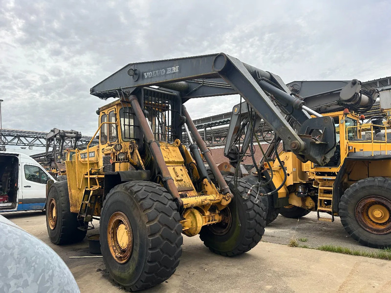 Volvo L160 High Lift - Forestry trailer: picture 4 Volvo L160 High Lift - Forestry trailer: picture 4