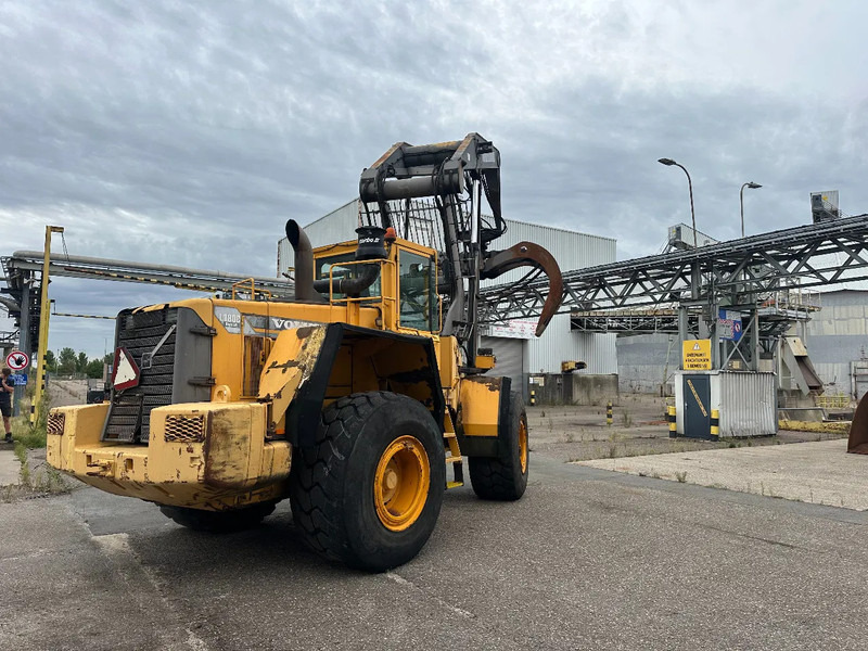 Volvo L180 C High Lift - Forestry trailer: picture 2 Volvo L180 C High Lift - Forestry trailer: picture 2