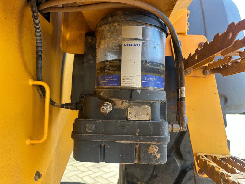 New Wheel loader Volvo L90 H: picture 10 New Wheel loader Volvo L90 H: picture 10