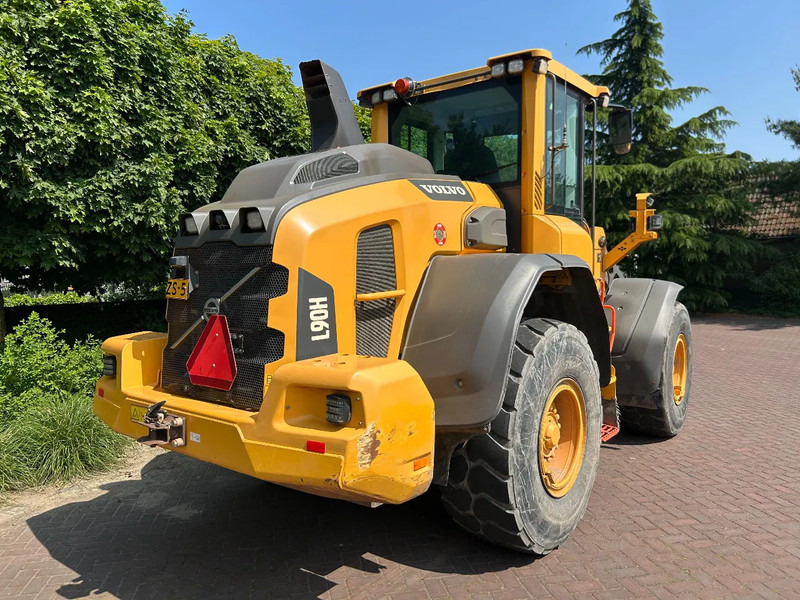 Volvo L90 H - Wheel loader: picture 4 Volvo L90 H - Wheel loader: picture 4