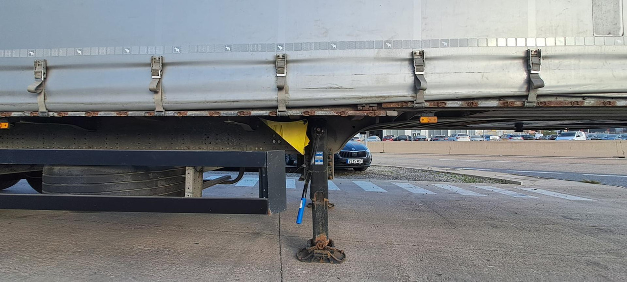 Curtainsider semi-trailer Schmitz Cargobull SCS24/L Varios: picture 9