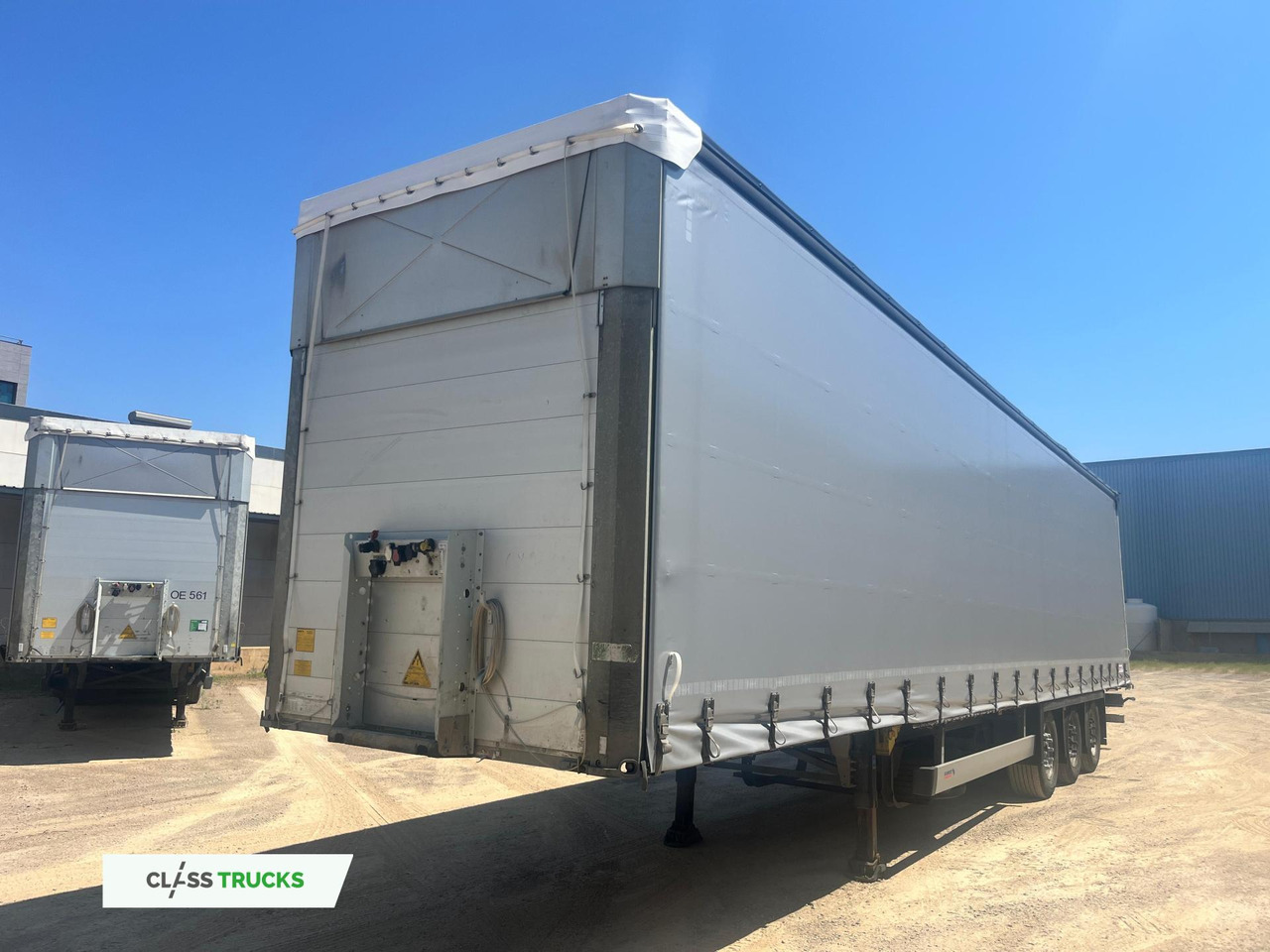 Schmitz Cargobull SCS24/L Varios - Curtainsider semi-trailer: picture 1 Schmitz Cargobull SCS24/L Varios - Curtainsider semi-trailer: picture 1