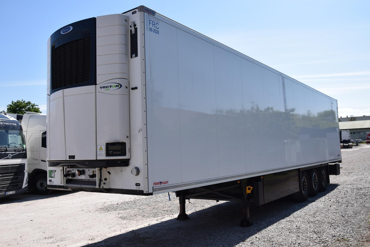 Schmitz Cargobull SKO FP 45 Carrier Vector 1550 - Refrigerator semi-trailer: picture 1 Schmitz Cargobull SKO FP 45 Carrier Vector 1550 - Refrigerator semi-trailer: picture 1