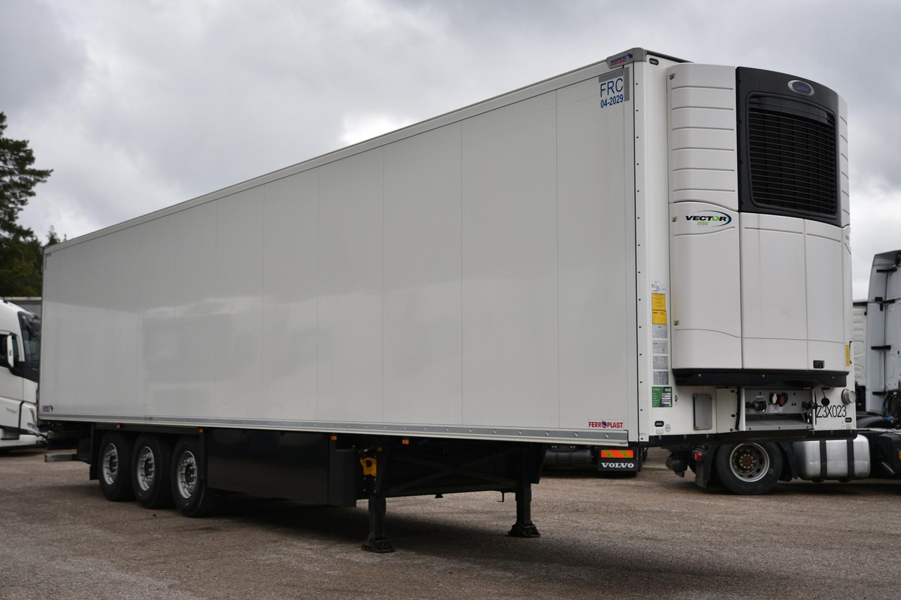 Schmitz Cargobull SKO FP 60 Carrier Vector 1550 - Refrigerator semi-trailer: picture 3 Schmitz Cargobull SKO FP 60 Carrier Vector 1550 - Refrigerator semi-trailer: picture 3