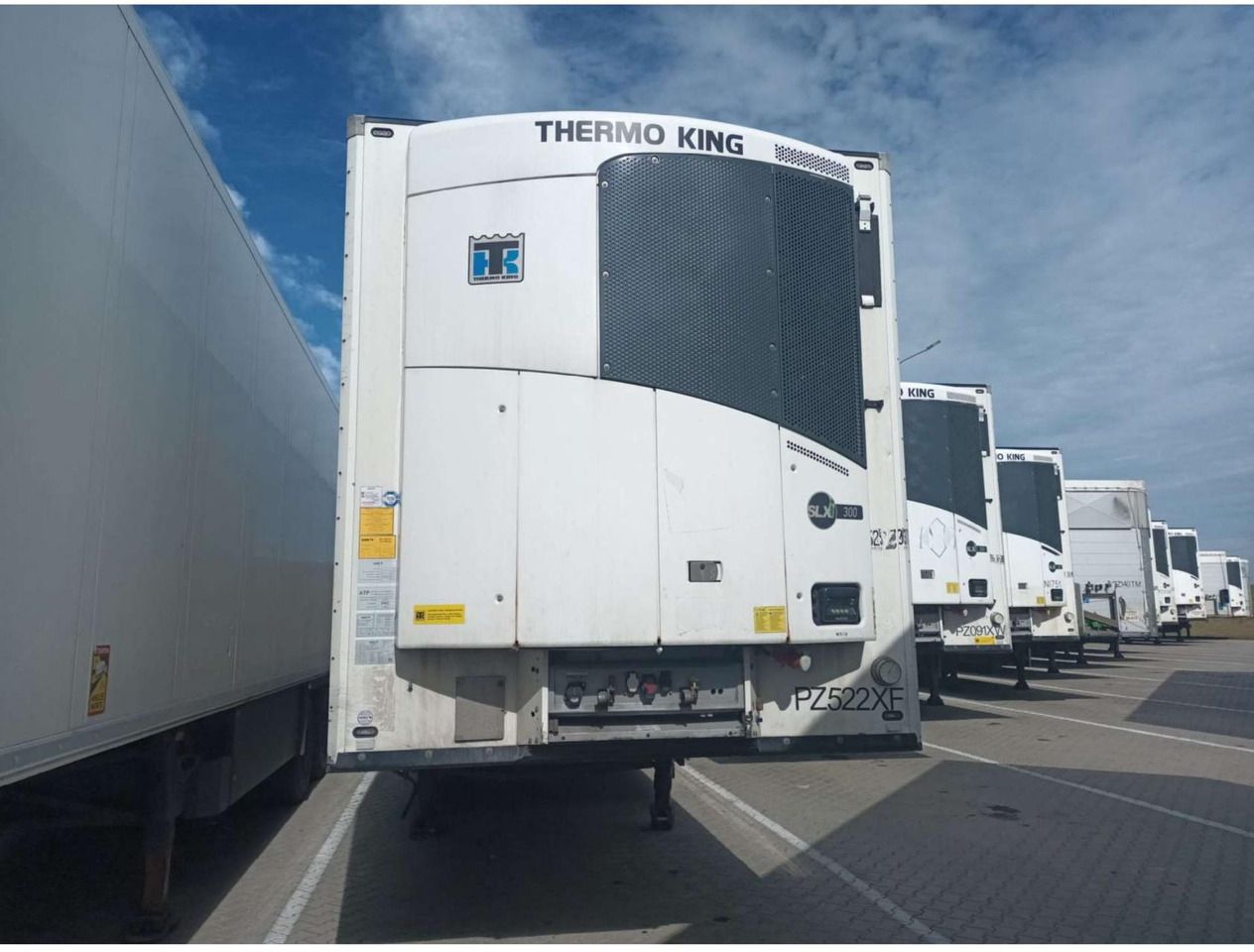 Schmitz Cargobull SKO FP 60 ThermoKing SLXi 300 - Refrigerator semi-trailer: picture 1 Schmitz Cargobull SKO FP 60 ThermoKing SLXi 300 - Refrigerator semi-trailer: picture 1