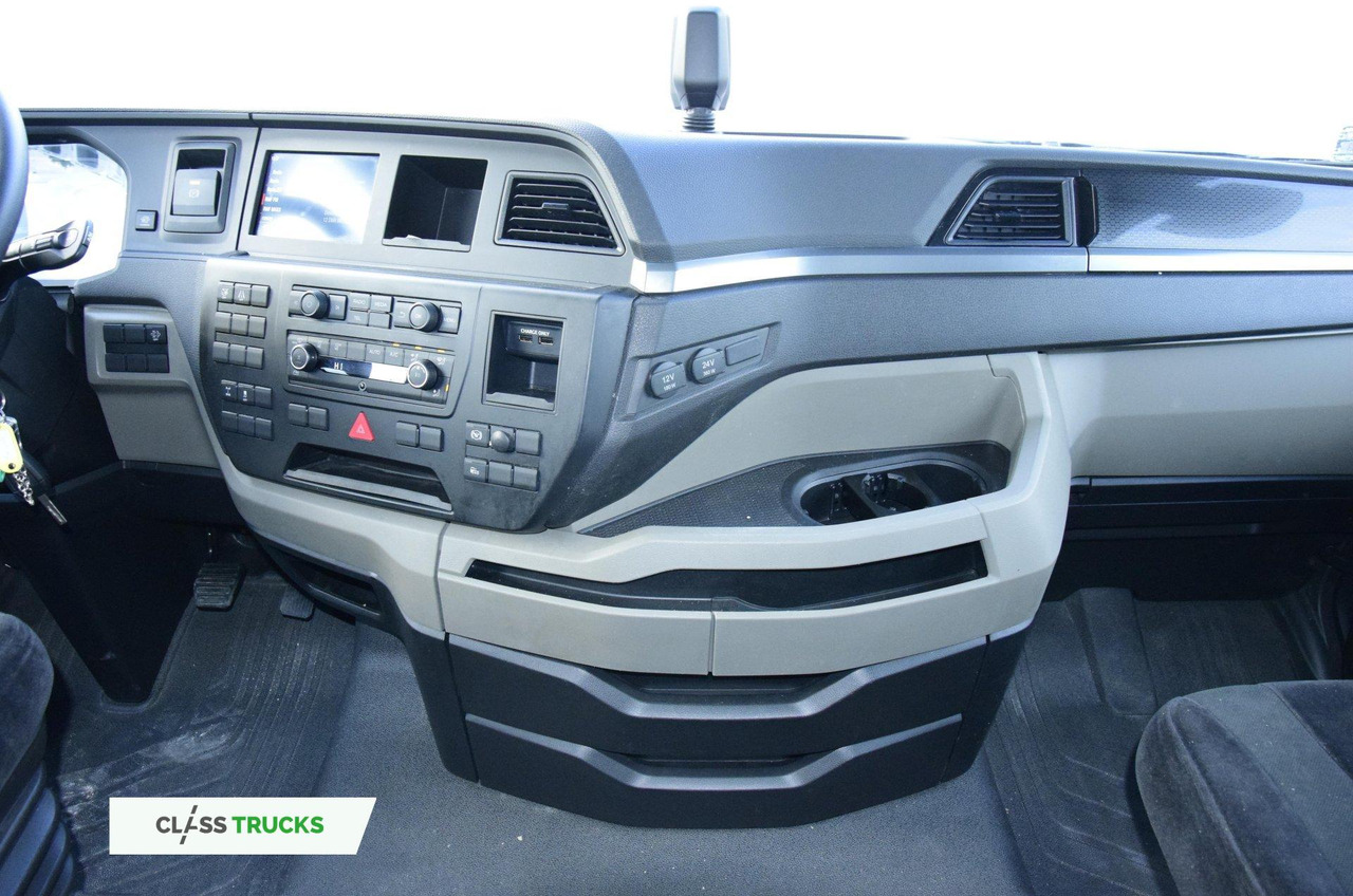 Tractor unit MAN TGX 18.470 GX: picture 11
