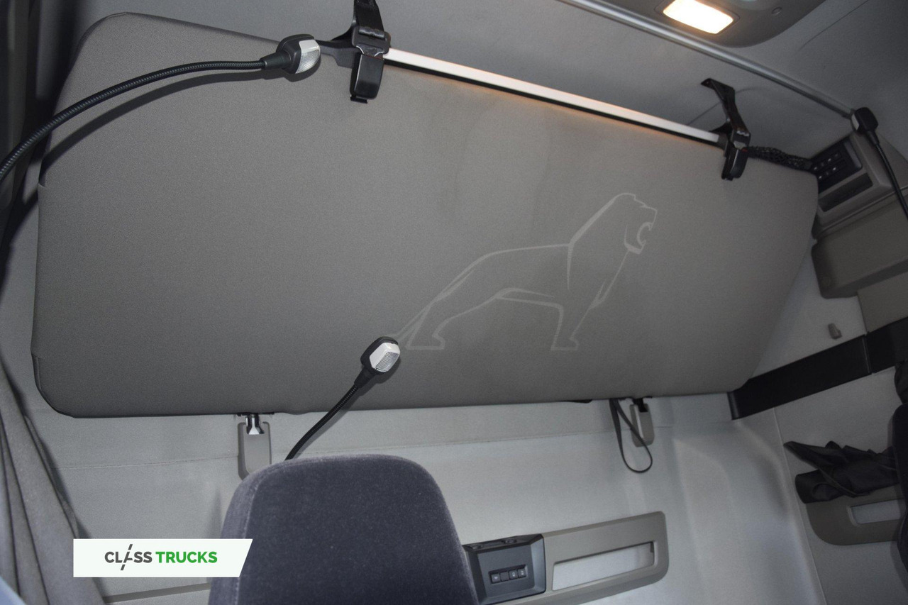 Tractor unit MAN TGX 18.470 GX: picture 13