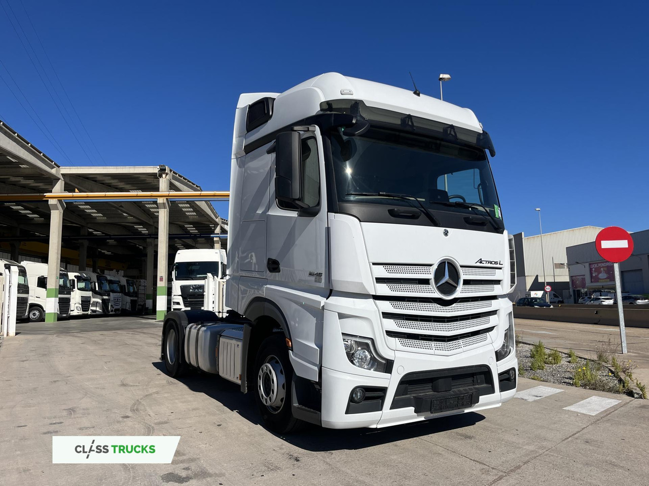 Mercedes-Benz Actros 5 1845 BigSpace Adaptive Cruise Control - Tractor unit: picture 2 Mercedes-Benz Actros 5 1845 BigSpace Adaptive Cruise Control - Tractor unit: picture 2