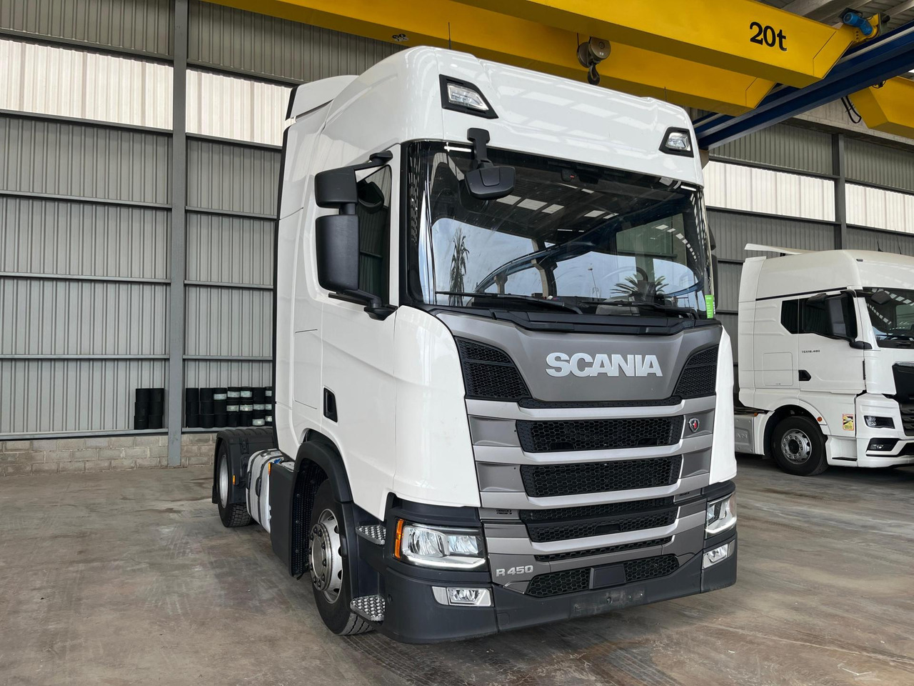 Scania R450 CR20H Retarder - Tractor unit: picture 2 Scania R450 CR20H Retarder - Tractor unit: picture 2