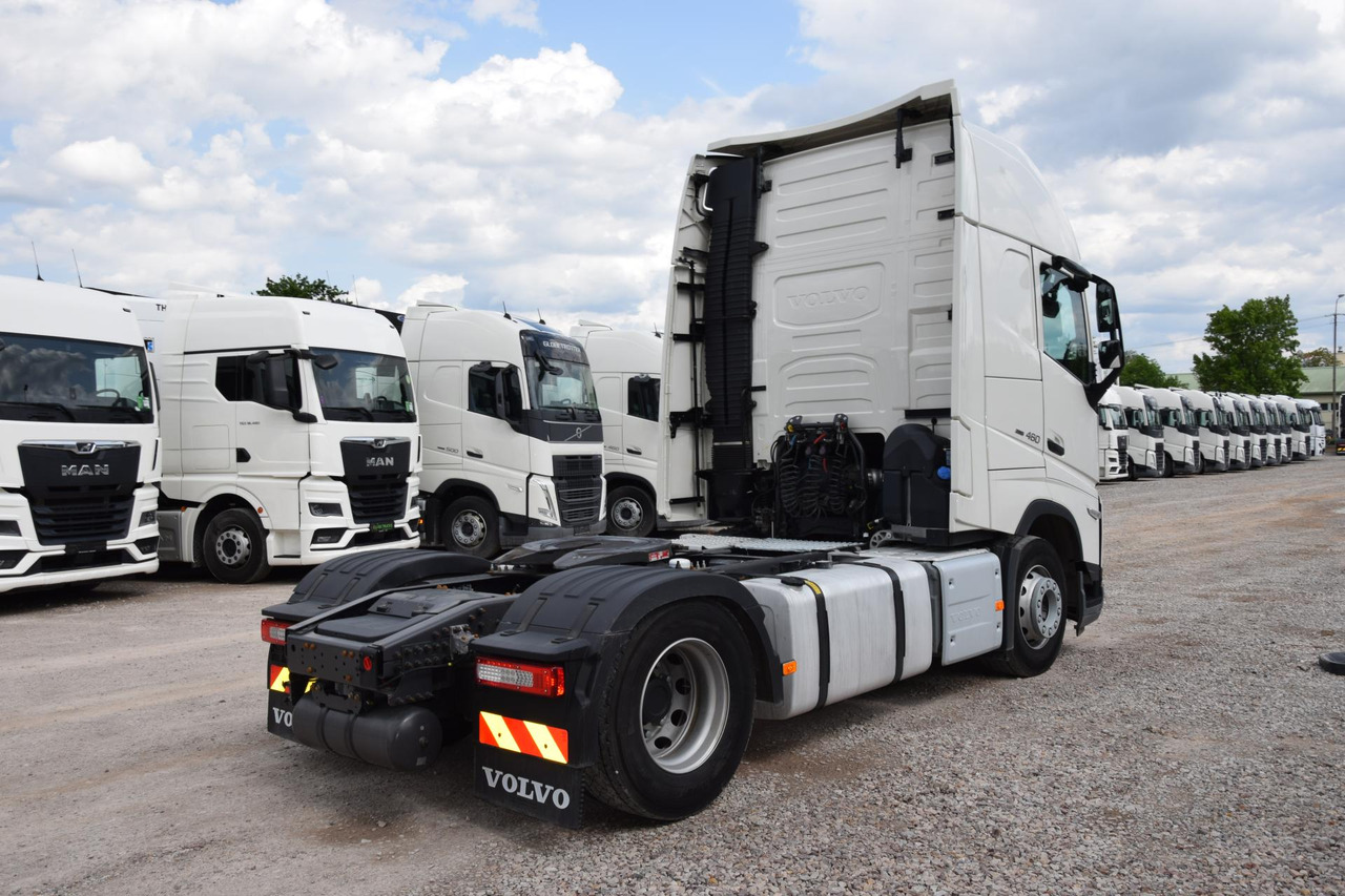 Volvo FH 460 Globetrotter XL i-Save I-ParkCool - Tractor unit: picture 4 Volvo FH 460 Globetrotter XL i-Save I-ParkCool - Tractor unit: picture 4