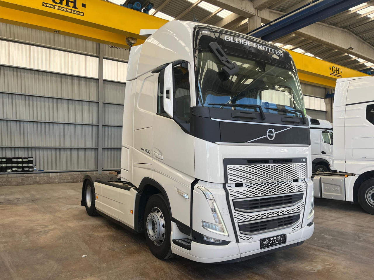 Volvo FH 460 Globetrotter XL i-Save I-ParkCool - Tractor unit: picture 2 Volvo FH 460 Globetrotter XL i-Save I-ParkCool - Tractor unit: picture 2