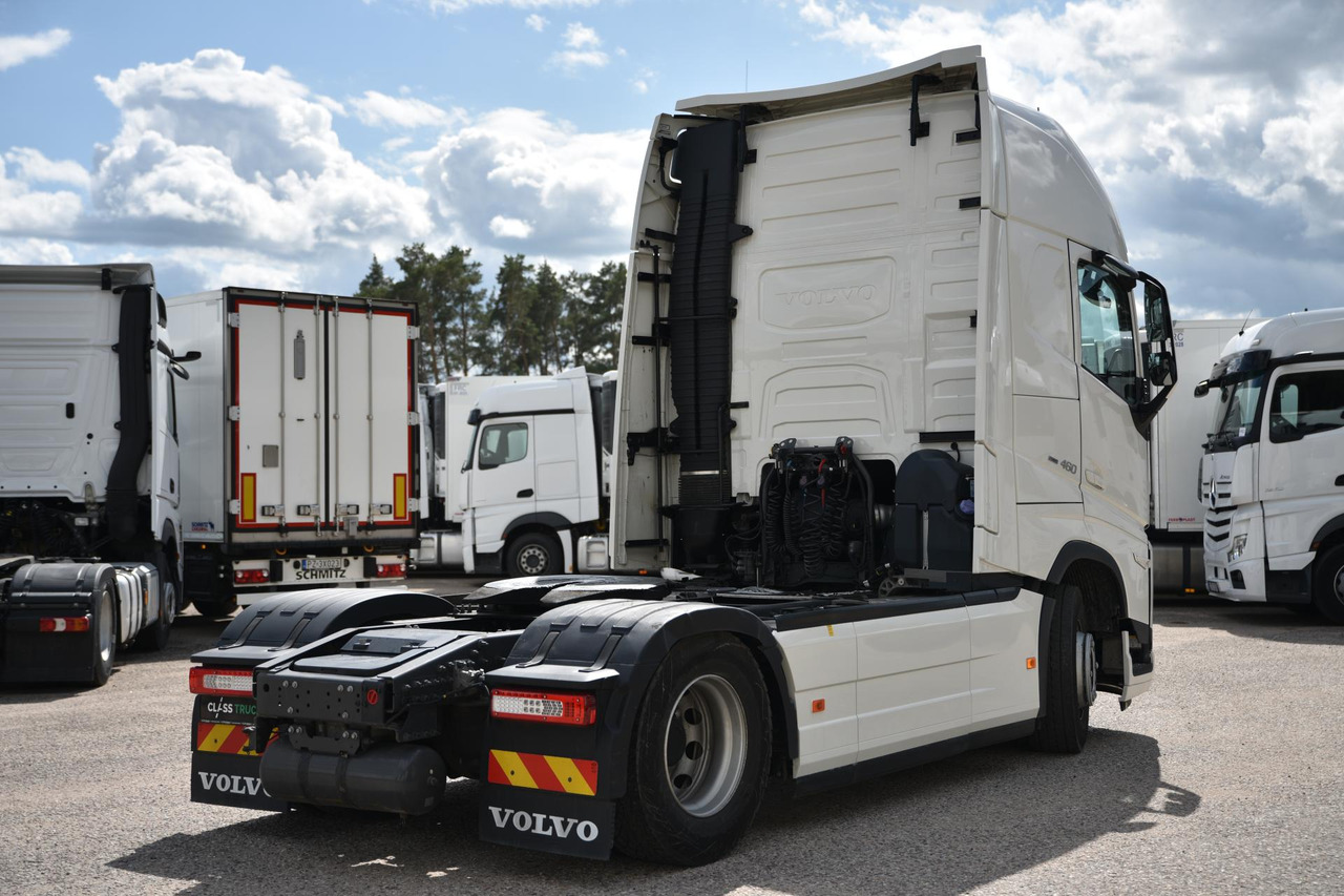 Volvo FH 460 Globetrotter XL i-Save - Tractor unit: picture 4 Volvo FH 460 Globetrotter XL i-Save - Tractor unit: picture 4