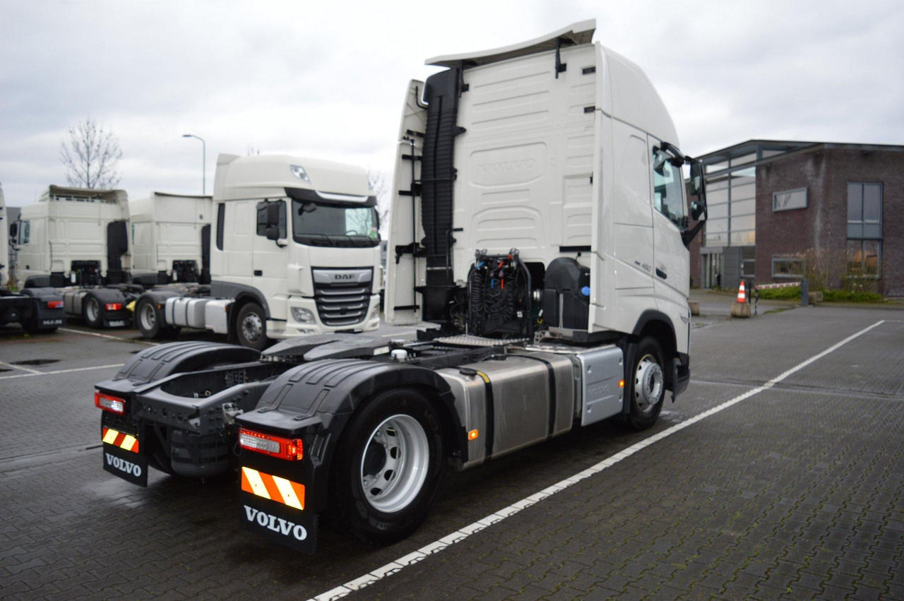 Volvo FH 460 Globetrotter XL i-Save - Tractor unit: picture 4 Volvo FH 460 Globetrotter XL i-Save - Tractor unit: picture 4
