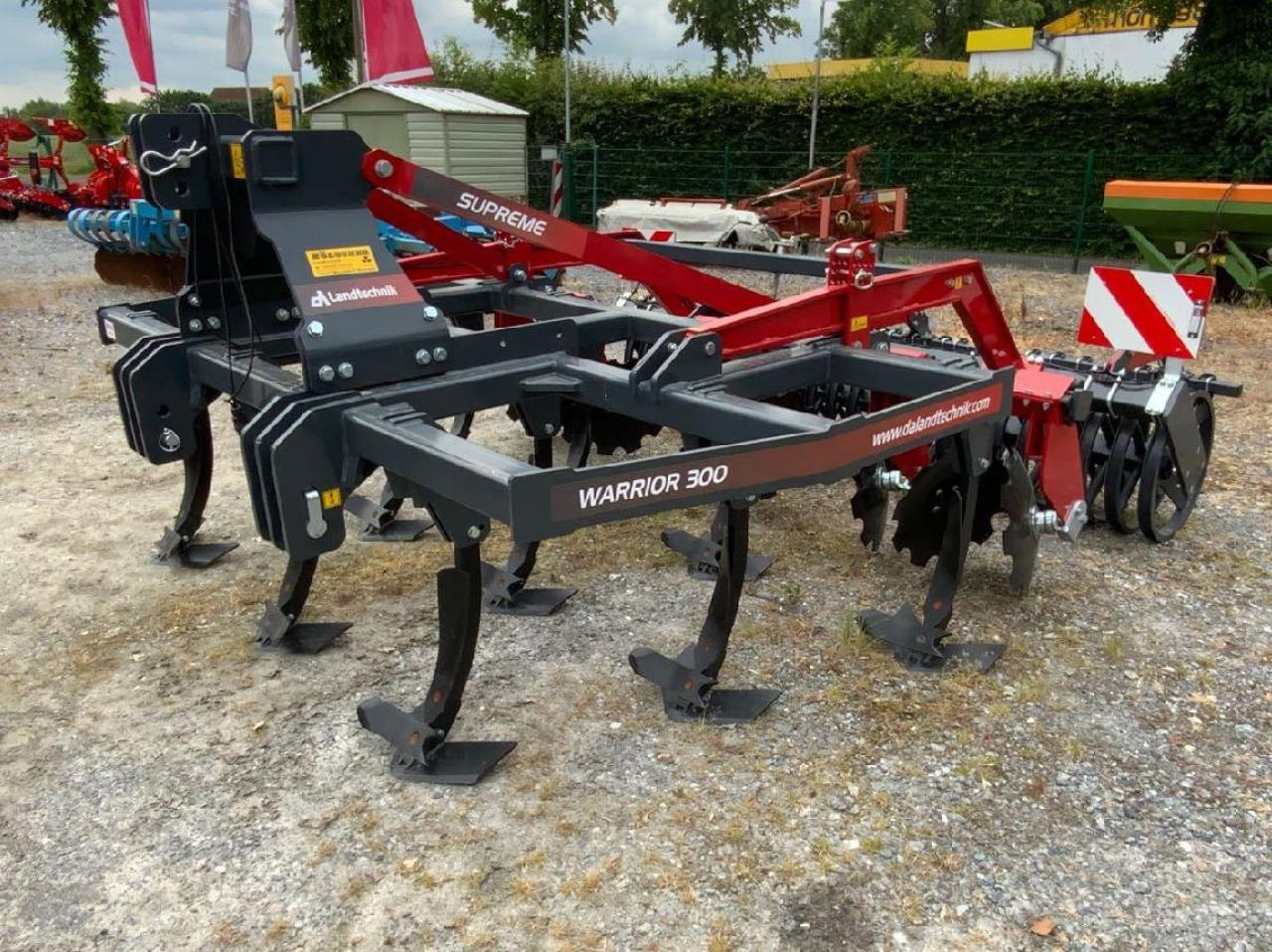 Akpil Warrior 300 - Cultivator: picture 2 Akpil Warrior 300 - Cultivator: picture 2