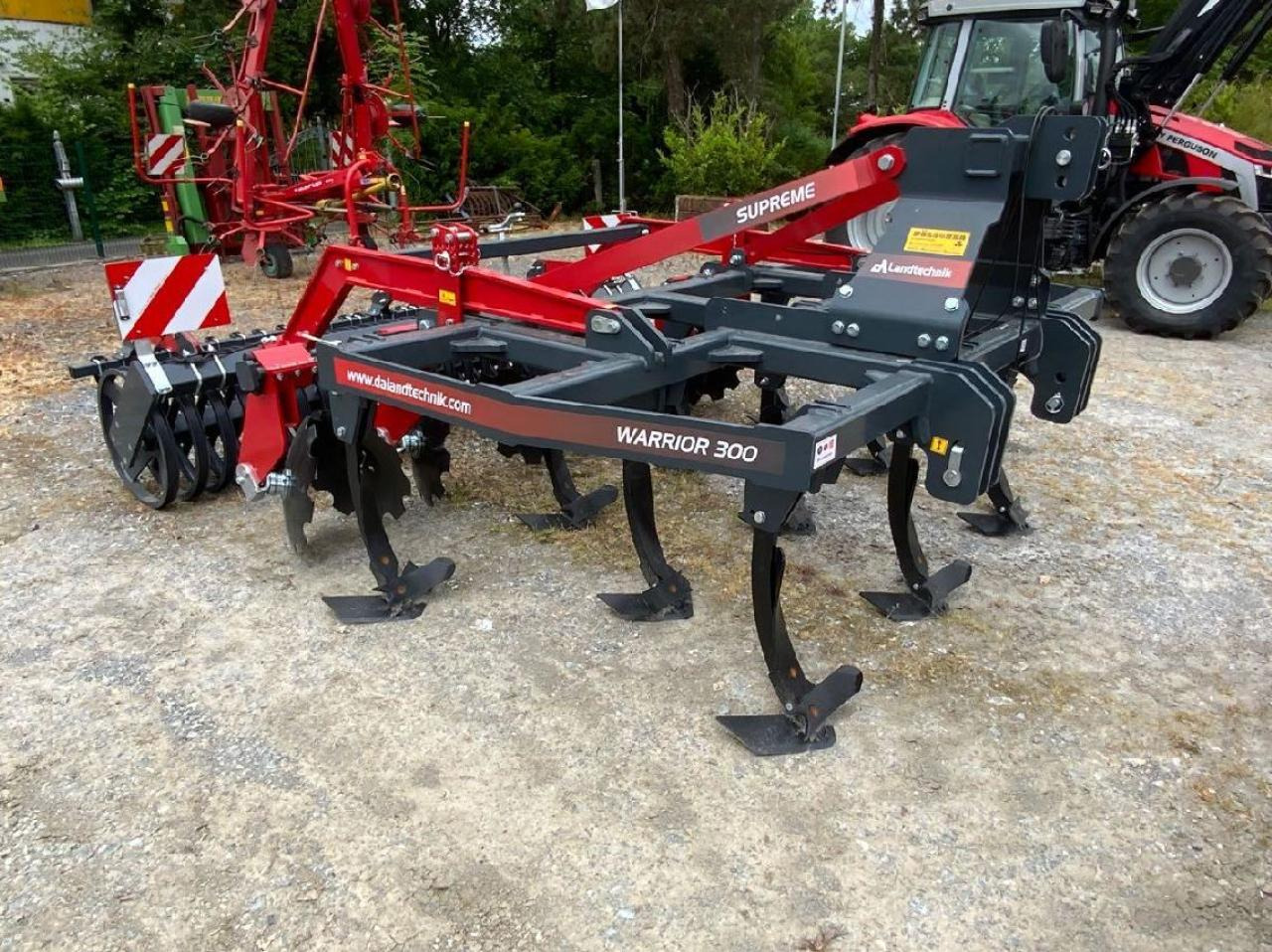 Akpil Warrior 300 - Cultivator: picture 1 Akpil Warrior 300 - Cultivator: picture 1