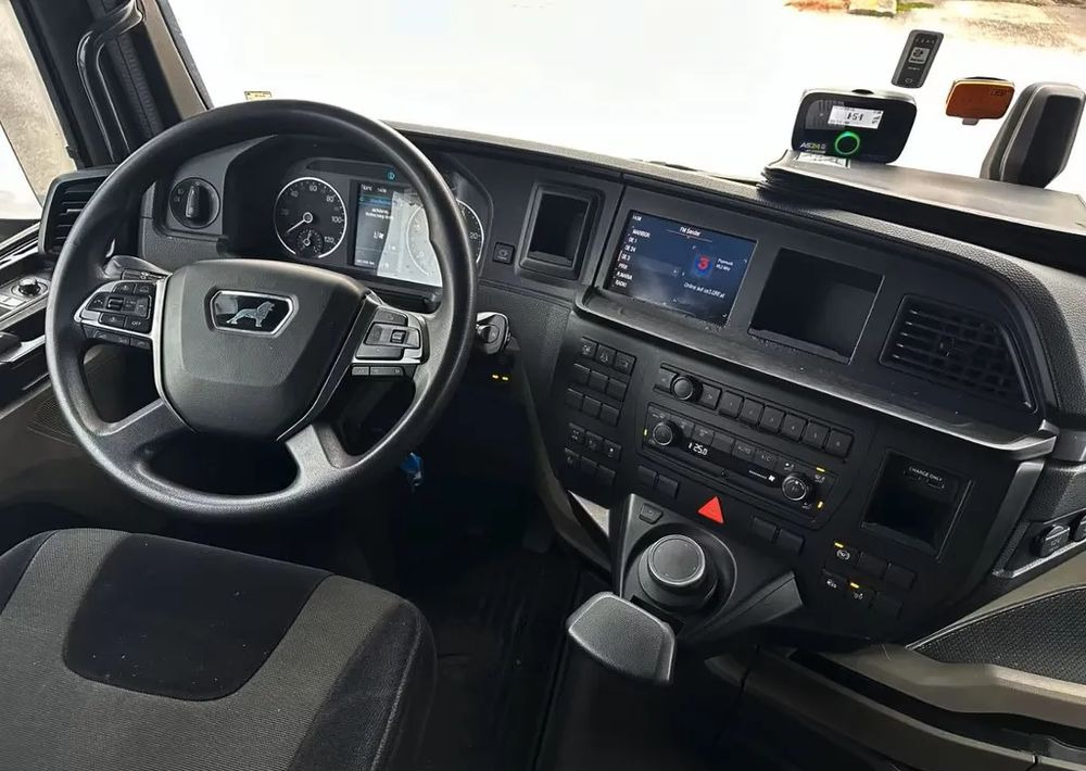 MAN TGX 26.470 6x2 | BDF | Oś podnoszona + skrętna | Retarder | Euro 6 | Automatyczna klimatyzacja | Napęd na tylne koła - Cab chassis truck: picture 5 MAN TGX 26.470 6x2 | BDF | Oś podnoszona + skrętna | Retarder | Euro 6 | Automatyczna klimatyzacja | Napęd na tylne koła - Cab chassis truck: picture 5