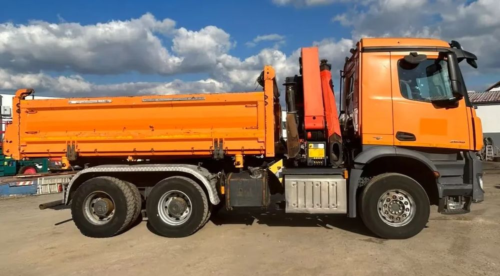 Mercedes-Benz Arocs 2648/3 – 3-stronny wywrotka Meiller / Żuraw Palfinger PK23002 / 2x BORDMATIK / Automatyczna - Tipper: picture 5 Mercedes-Benz Arocs 2648/3 – 3-stronny wywrotka Meiller / Żuraw Palfinger PK23002 / 2x BORDMATIK / Automatyczna - Tipper: picture 5