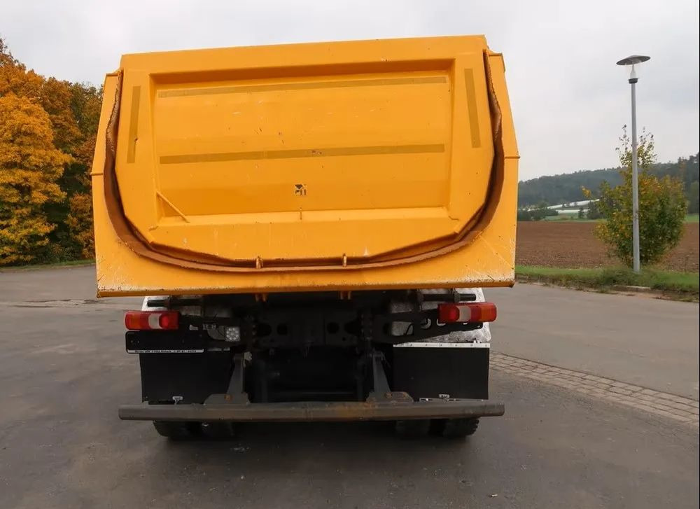Tipper Mercedes-Benz Arocs 3251 / 8x4 / Wywrotka Meiller 3- stronna /  Euro 6d / Przebieg: 215 600 km: picture 9 Tipper Mercedes-Benz Arocs 3251 / 8x4 / Wywrotka Meiller 3- stronna /  Euro 6d / Przebieg: 215 600 km: picture 9