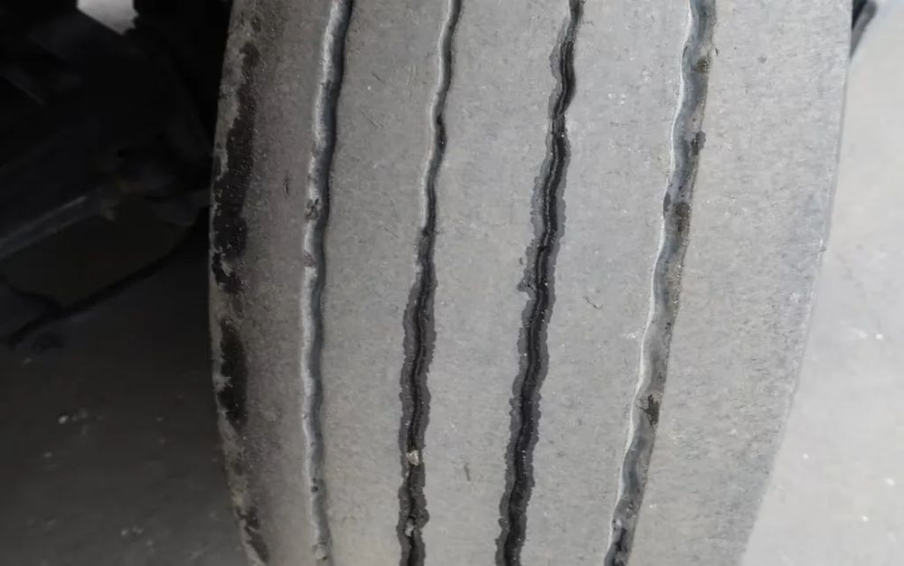 Tipper Mercedes-Benz Arocs 3251 / 8x4 / Wywrotka Meiller 3- stronna /  Euro 6d / Przebieg: 215 600 km: picture 12 Tipper Mercedes-Benz Arocs 3251 / 8x4 / Wywrotka Meiller 3- stronna /  Euro 6d / Przebieg: 215 600 km: picture 12