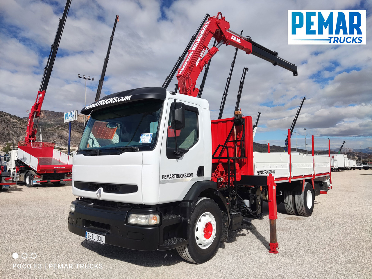 Crane truck RENAULT PREMIUM 270 DCI GRUA CAJA FIJA: picture 15