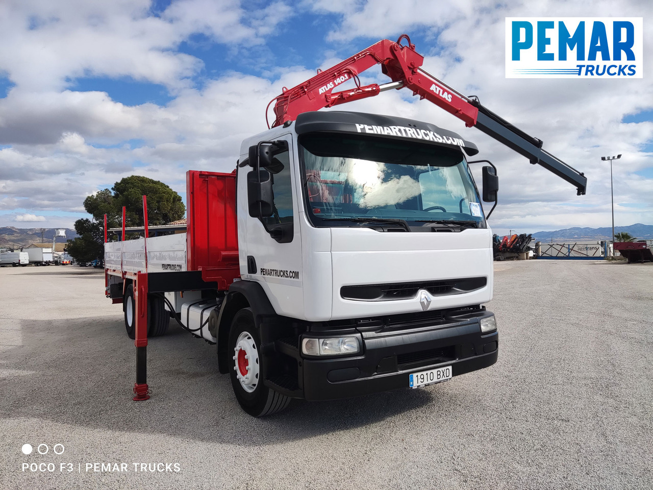 Crane truck RENAULT PREMIUM 270 DCI GRUA CAJA FIJA: picture 21