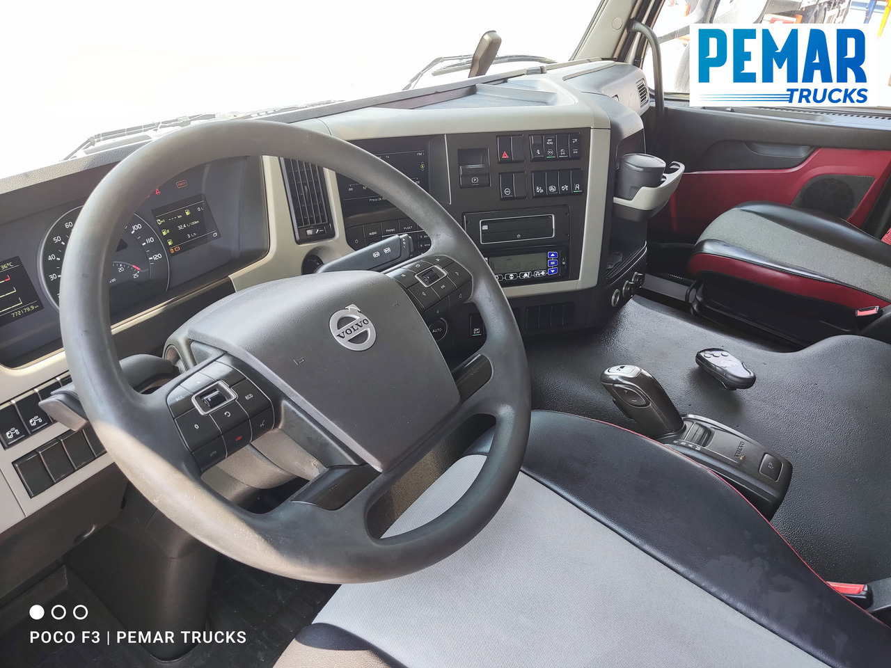 Refrigerator truck VOLVO FM 500 6X2 FRIGORIFICO EURO 6: picture 26 Refrigerator truck VOLVO FM 500 6X2 FRIGORIFICO EURO 6: picture 26