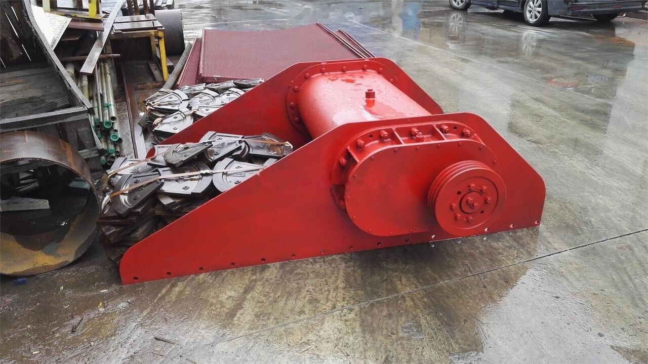 Kinglink High quality Vibrating feeder ZSW600x150 - Mining machinery: picture 5 Kinglink High quality Vibrating feeder ZSW600x150 - Mining machinery: picture 5