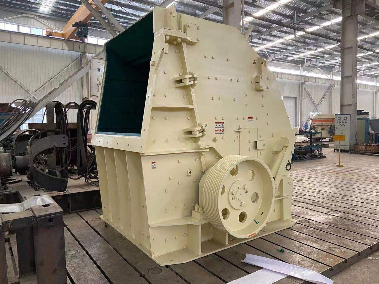 Kinglink NP1415 Impact Crusher - Impact crusher: picture 1 Kinglink NP1415 Impact Crusher - Impact crusher: picture 1