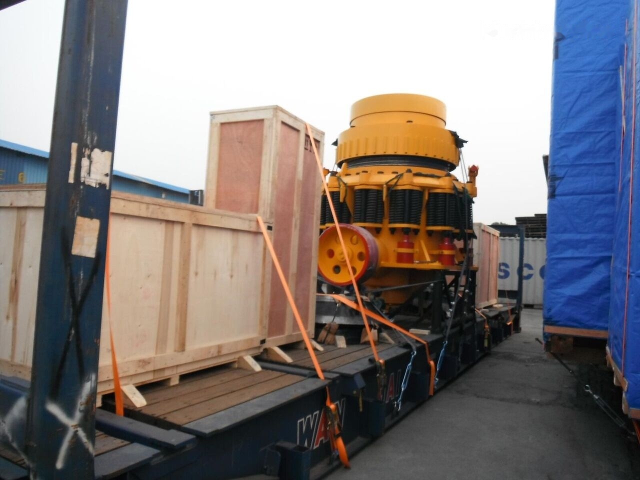 Kinglink New 55 Inches Cone Crusher KLC1380 - Cone crusher: picture 1 Kinglink New 55 Inches Cone Crusher KLC1380 - Cone crusher: picture 1