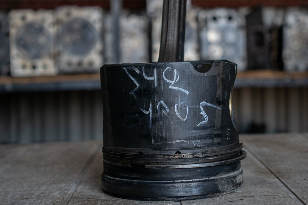 ΠΙΣΤΟΝΙ ΜΕ ΜΠΙΕΛΑ MERCEDES ACTROS 8ΚΥΛΙΝΔΡΟ ΜΕ ΚΩΔΙΚΟ ΜΗΧΑΝΗΣ ΟΜ 542 ΕURO V - Connecting rod for Truck: picture 3 ΠΙΣΤΟΝΙ ΜΕ ΜΠΙΕΛΑ MERCEDES ACTROS 8ΚΥΛΙΝΔΡΟ ΜΕ ΚΩΔΙΚΟ ΜΗΧΑΝΗΣ ΟΜ 542 ΕURO V - Connecting rod for Truck: picture 3