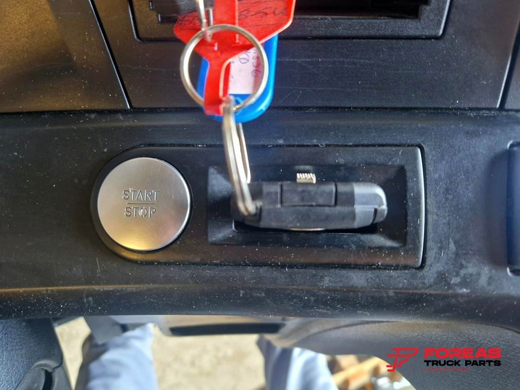 MERCEDES-BENZ ACTROS MP4 - Dashboard for Truck: picture 3 MERCEDES-BENZ ACTROS MP4 - Dashboard for Truck: picture 3