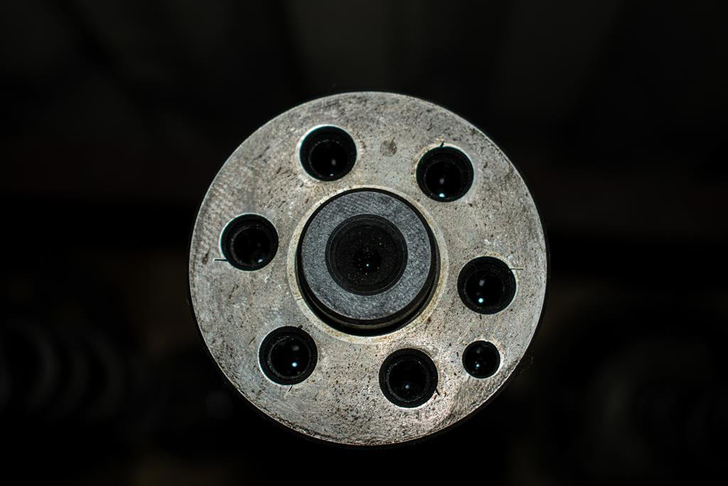 MERCEDES-BENZ AXOR EURO V WITH ENGINE CODE ΟΜ 460 - Camshaft for Truck: picture 2 MERCEDES-BENZ AXOR EURO V WITH ENGINE CODE ΟΜ 460 - Camshaft for Truck: picture 2