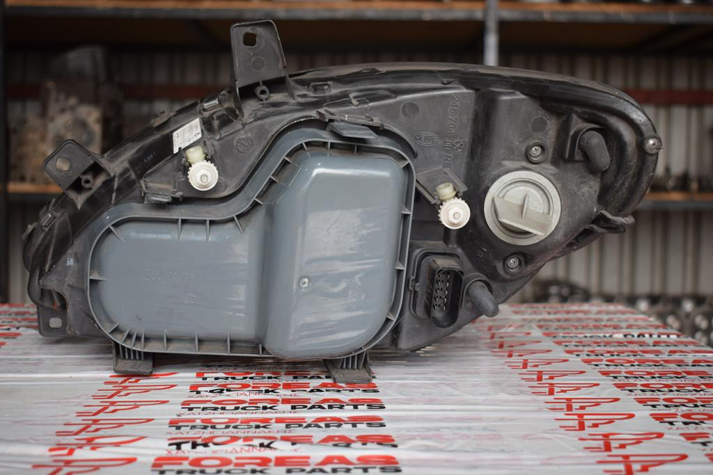 VITO 639 - PASSENGER - Headlight for Truck: picture 4 VITO 639 - PASSENGER - Headlight for Truck: picture 4