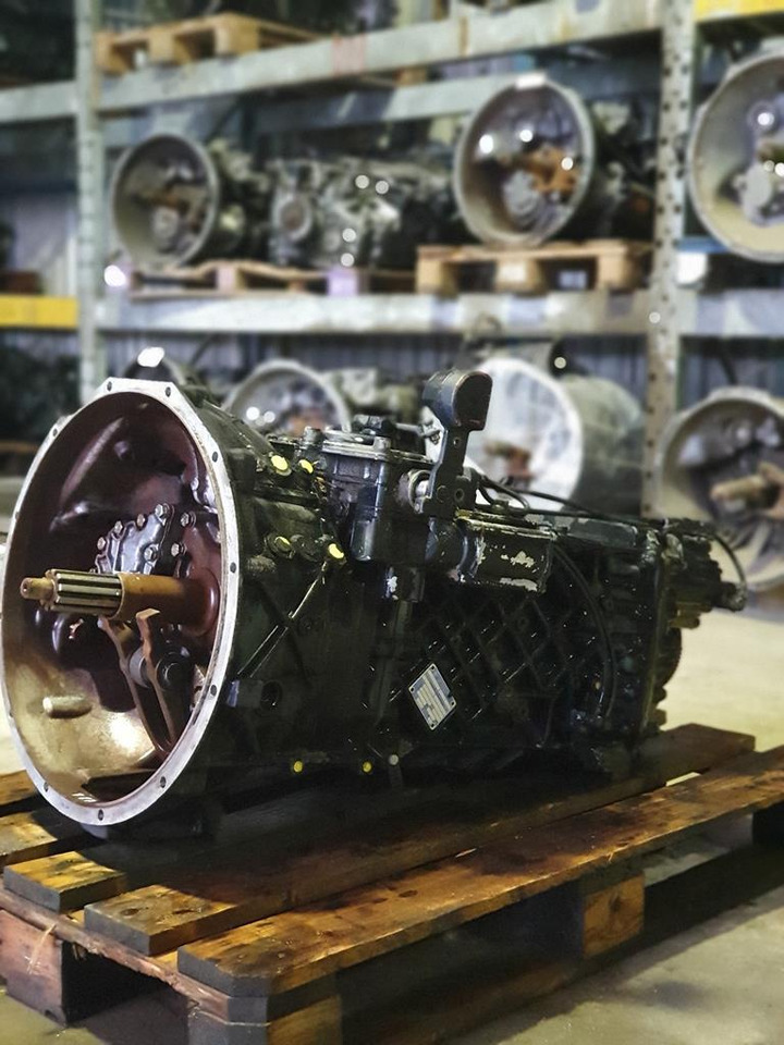 ZF 16 S 2321 TD - LEVER WITH STRING - WITHOUT INTARDER - FOR MAN TGX - Gearbox for Truck: picture 2 ZF 16 S 2321 TD - LEVER WITH STRING - WITHOUT INTARDER - FOR MAN TGX - Gearbox for Truck: picture 2