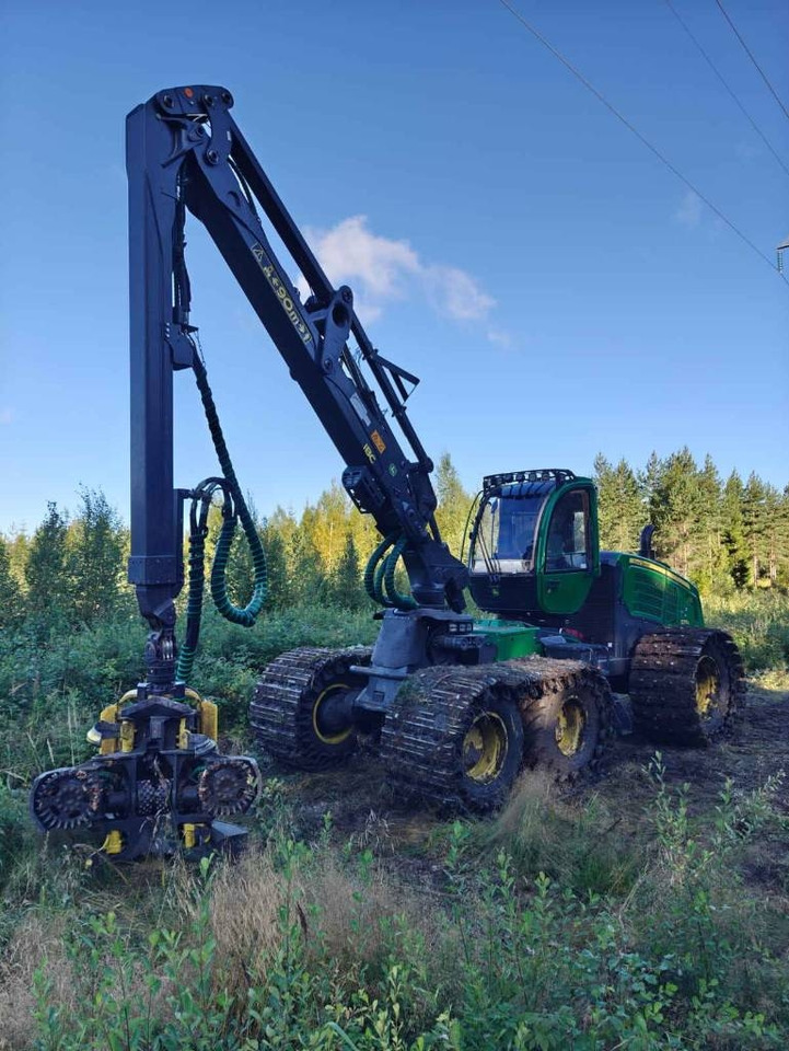 John Deere 1270 G - Forestry harvester: picture 1 John Deere 1270 G - Forestry harvester: picture 1