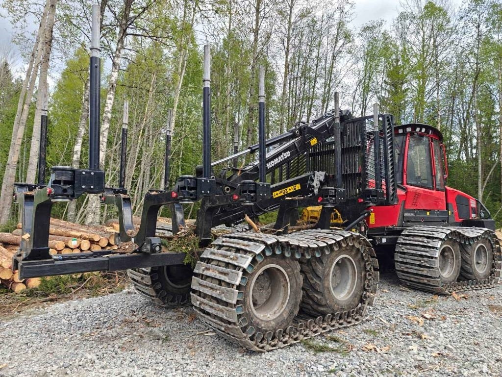 Komatsu 855  - Forwarder: picture 5 Komatsu 855  - Forwarder: picture 5