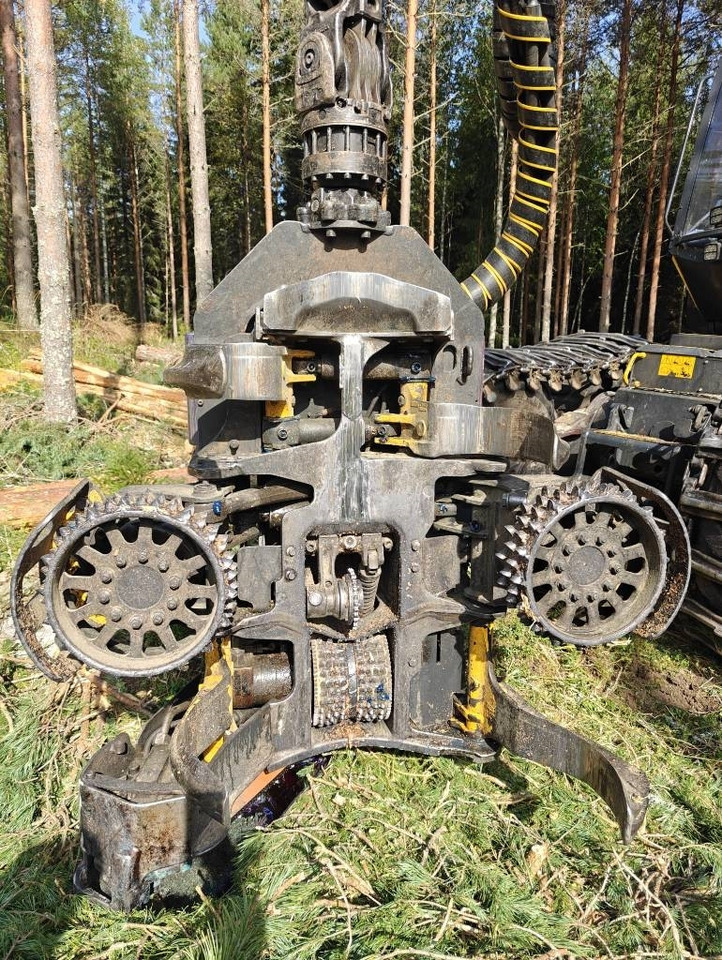 Forestry harvester Ponsse Scorpion: picture 17