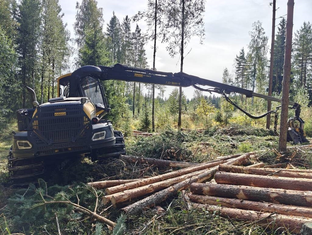 Forestry harvester Ponsse Scorpion: picture 12