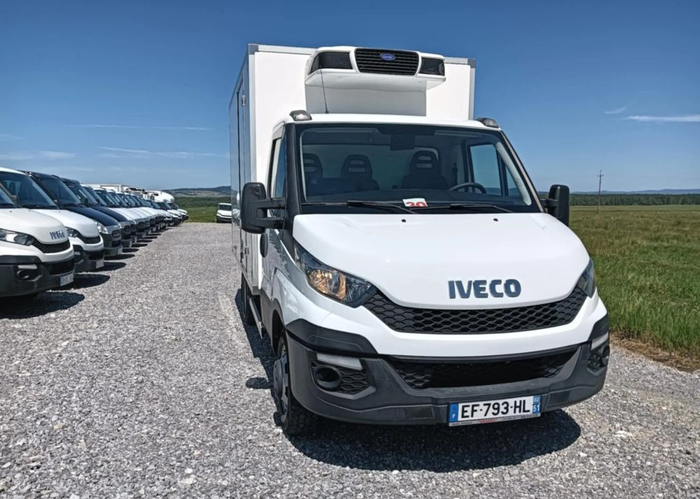 Iveco 35C13, 35C12, 35C14, 35C15 - Refrigerated van: picture 3 Iveco 35C13, 35C12, 35C14, 35C15 - Refrigerated van: picture 3