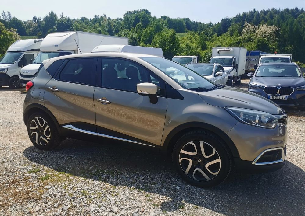 Renault Captur 0.9 Energy TCe Intens - SUV: picture 2 Renault Captur 0.9 Energy TCe Intens - SUV: picture 2