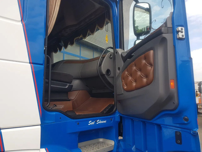 Tractor unit DAF XF 460 FTG 6x2 SSC Apk TÜV Special interior: picture 18