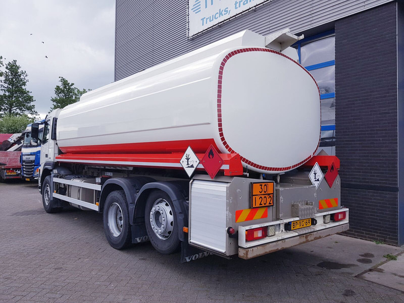 Volvo FM 9.340 Fuel 21.400 Liter 3 Compartments - Tank truck: picture 4 Volvo FM 9.340 Fuel 21.400 Liter 3 Compartments - Tank truck: picture 4