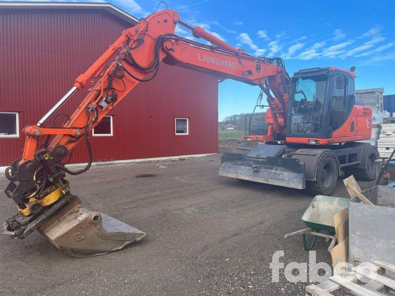 Doosan DX160W - Wheel excavator: picture 1 Doosan DX160W - Wheel excavator: picture 1