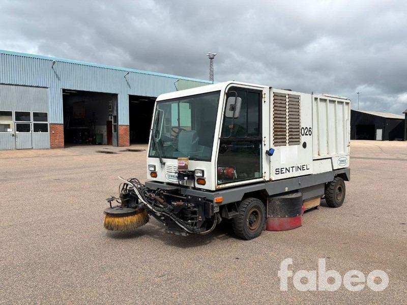 TENNANT Sentinel - Road sweeper: picture 1 TENNANT Sentinel - Road sweeper: picture 1